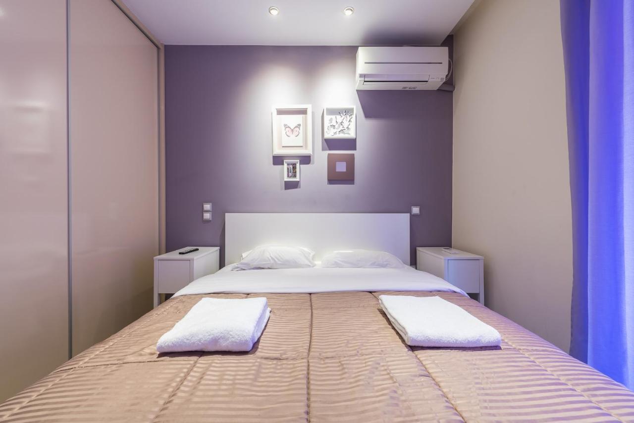 An Impressive 2 Bdr Apt In Glyfada Atene Esterno foto